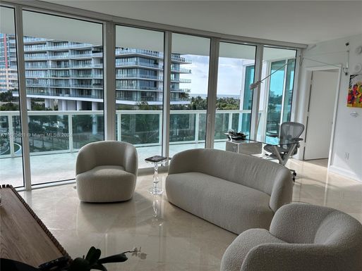 1000 S Pointe Dr # 507, Miami Beach FL 33139