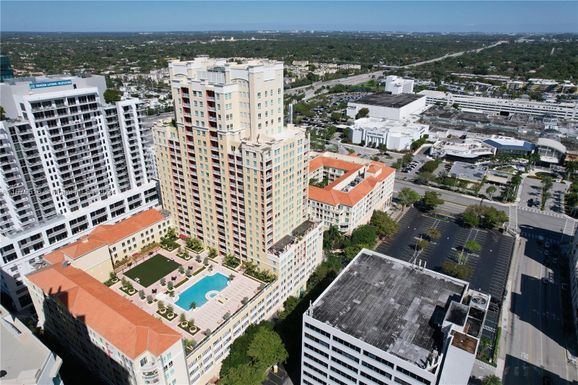 7350 SW 89 # 305S, Miami FL 33156