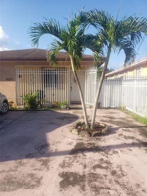 3307 3307 NW 50 ST, Miami FL 33142