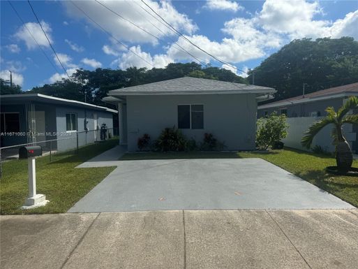 2270 NW 51st Ter, Miami FL 33142