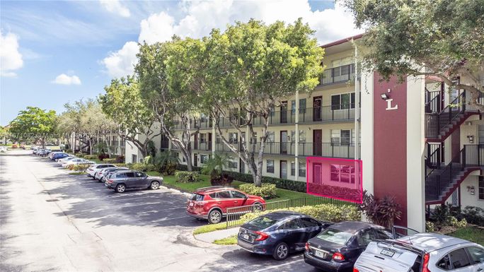 13250 SW 7th Ct # 115L, Pembroke Pines FL 33027