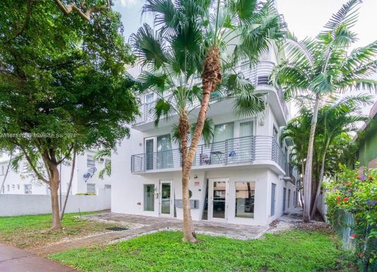 945 Michigan Ave # 5, Miami Beach FL 33139