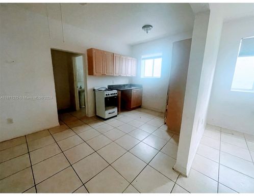 1021 NW 3rd St # 308, Miami FL 33128