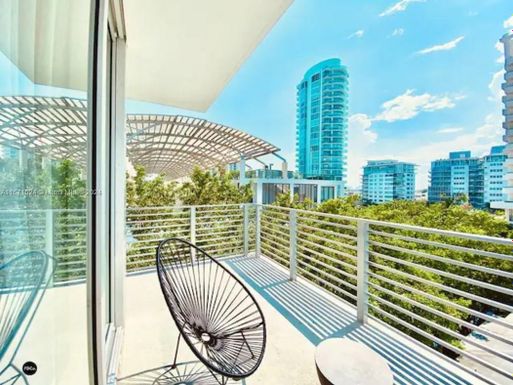 6080 Collins Avenue, Miami Beach FL 33140