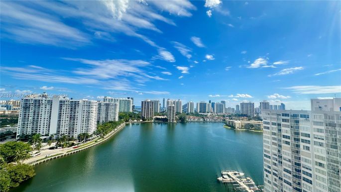 2750 NE 183rd St # 2110, Aventura FL 33160