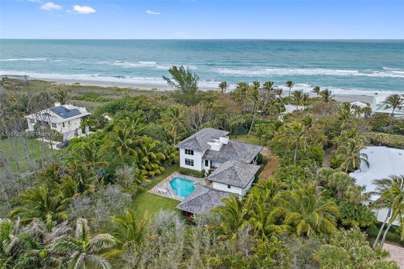 150 N Beach Rd, Hobe Sound FL 33455