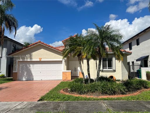 8111 NW 186th Ter, Hialeah FL 33015