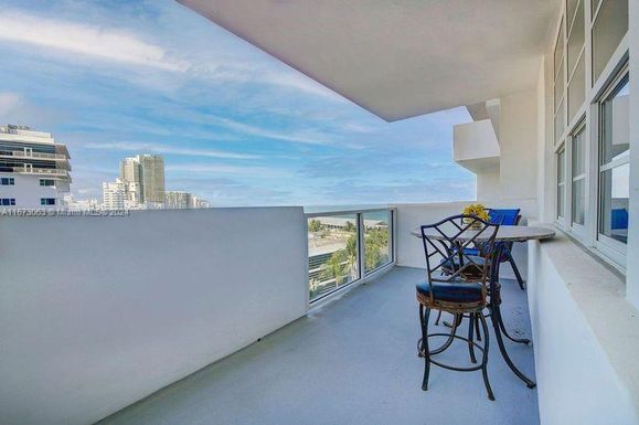 100 Lincoln Rd # 841, Miami Beach FL 33139