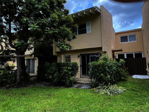 9025 NE 4th Ave Rd # 9025, Miami Shores FL 33138