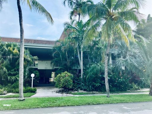 260 Sunrise Dr # C, Key Biscayne FL 33149