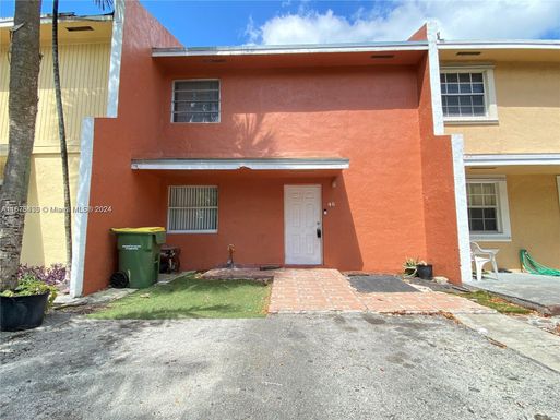 46 SW 14th Ter # 46, Homestead FL 33030