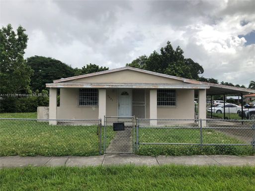 2691 SW 76th Ave, Miami FL 33155