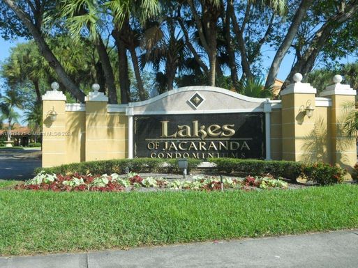 10749 Cleary Blvd # 310, Plantation FL 33324