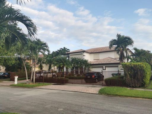 15555 SW 114 # 0, Miami FL 33196