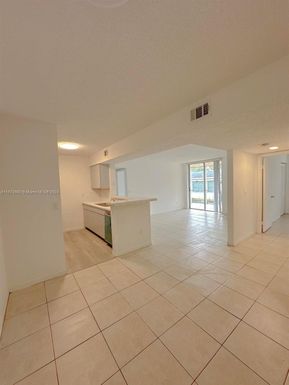 4045 W Mcnab Rd # 106G, Pompano Beach FL 33069