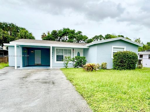 3751 NW 8th St, Lauderhill FL 33311