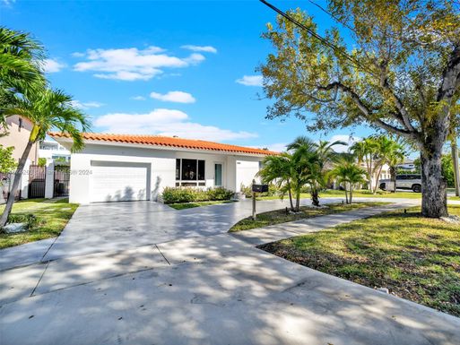 2095 Keystone Blvd, North Miami FL 33181