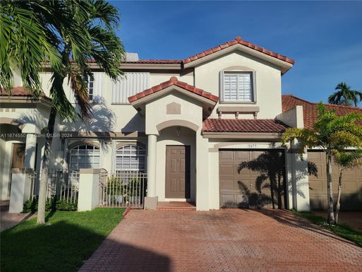 5077 NW 114th Path # 5077, Doral FL 33178