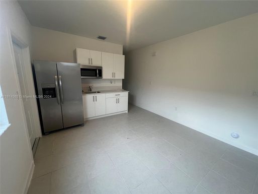 834 SE 26 RD # 2, Homestead FL 33035