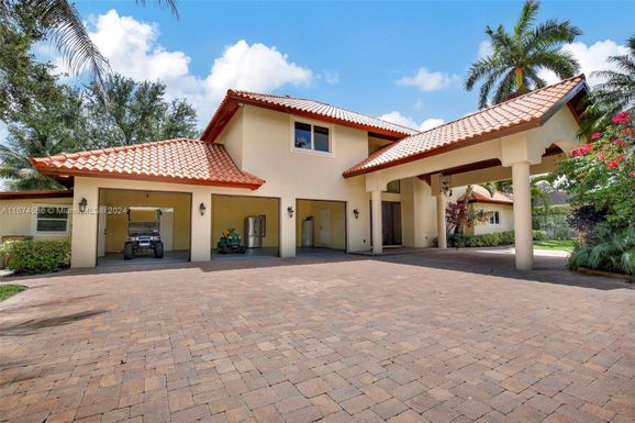 1704 SW 142nd Ave, Davie FL 33325