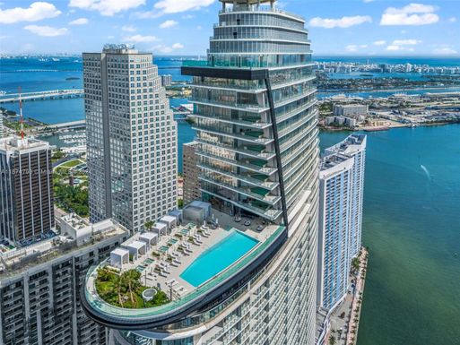 300 Biscayne Blvd Way # 2409, Miami FL 33131