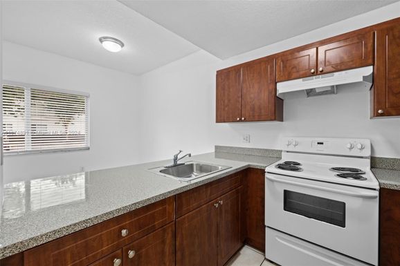 2493 W 78th St # 103, Hialeah FL 33016