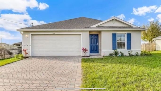 3003 Lady Ln, La Belle FL 33935