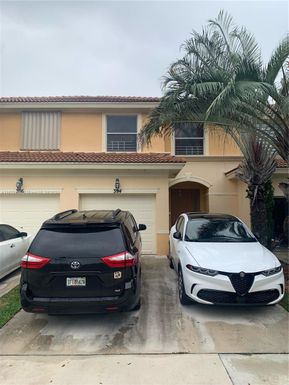 394 River Bluff Ln, Royal Palm Beach FL 33411