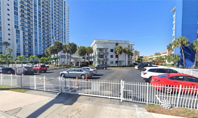 1913 S Ocean Dr # 423, Hallandale Beach FL 33009