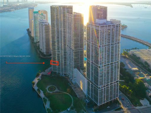 465 Brickell Ave # 1002, Miami FL 33131