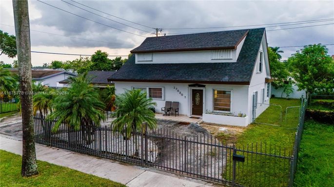 17830 SW 112th Ave, Miami FL 33157