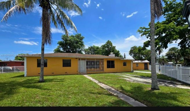 1290 NW 120th St # 1, North Miami FL 33167