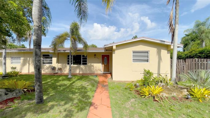 14465 SW 96th Ave, Miami FL 33176