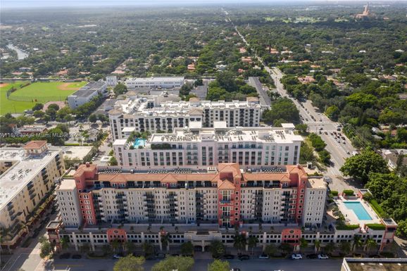 4100 Salzedo St # 406, Coral Gables FL 33146