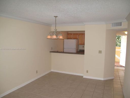 10007 Twin Lakes Dr # O, Coral Springs FL 33071