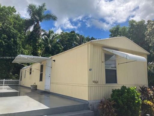 35250 SW 177th Ct  67, Homestead FL 33034