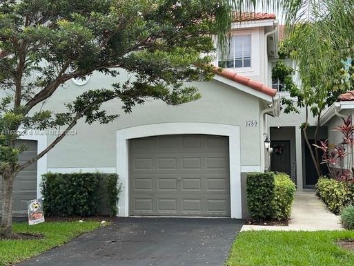 3780 San Simeon Cir, Weston FL 33331