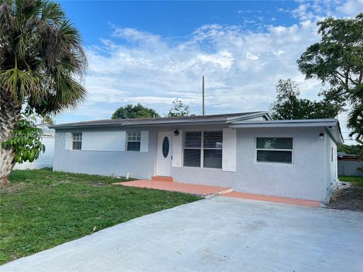 4392 SW 49th Ct, Dania Beach FL 33314