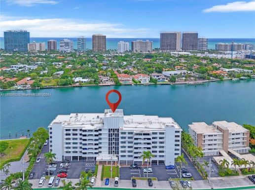 10101 E Bay Harbor Dr # 608, Bay Harbor Islands FL 33154