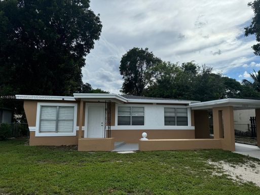 2832 SW 7th St, Fort Lauderdale FL 33312