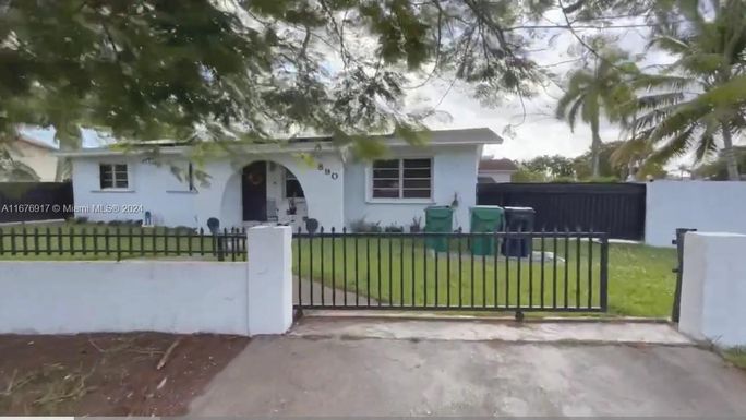 11890 SW 5th St, Miami FL 33184