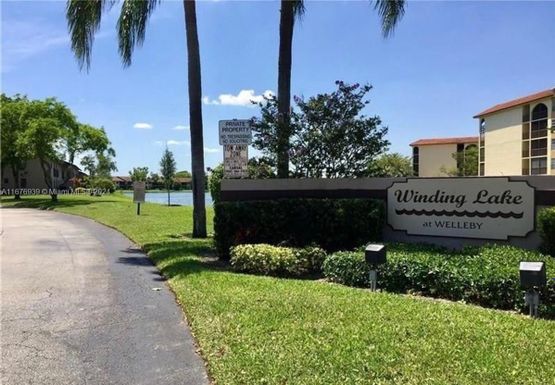 10011 Winding Lake Rd # 206, Sunrise FL 33351