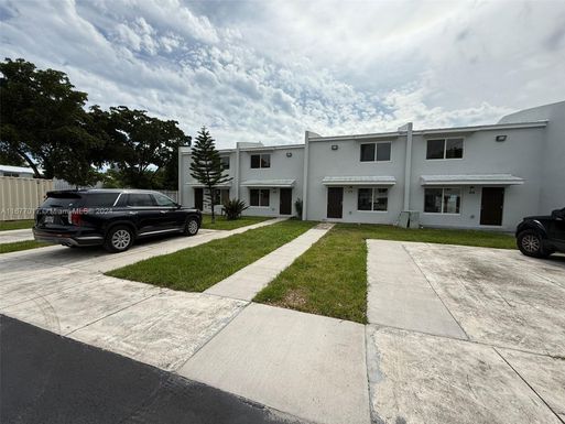 1904 NW 5th Pl # 287, Miami FL 33136