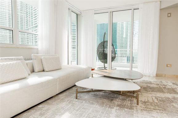 801 Brickell Key Blvd # 2002, Miami FL 33131