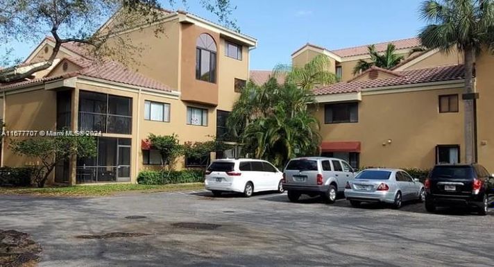 15555 N Miami Lakeway N # 102, Miami Lakes FL 33014