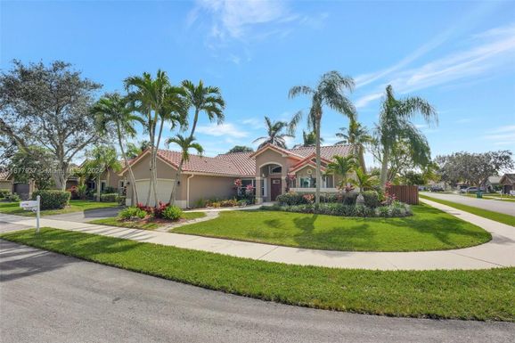 12644 SW 8th Ct, Davie FL 33325