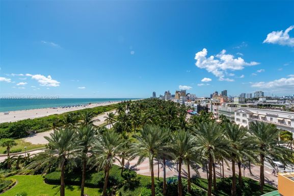 1455 Ocean Dr # 703, Miami Beach FL 33139