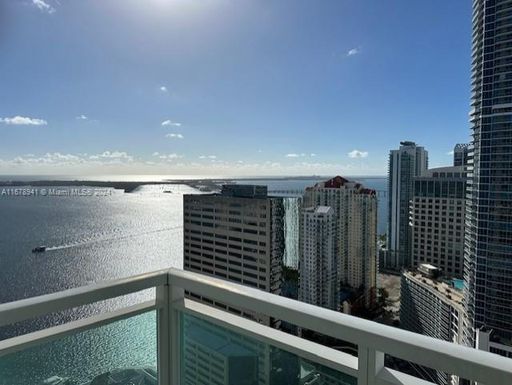 950 Brickell Bay Dr # 4007, Miami FL 33131