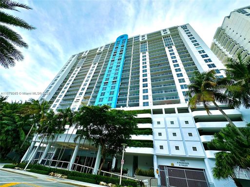 1800 Sunset Harbour Dr # 1105, Miami Beach FL 33139