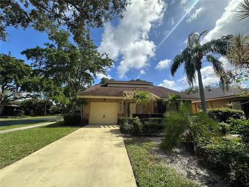 2588 Blue Sage Ave, Coconut Creek FL 33063